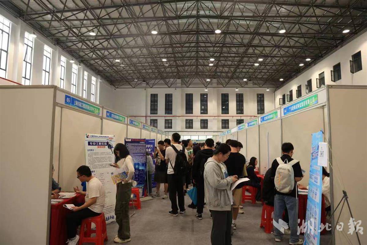 摆脱游戏网站注册